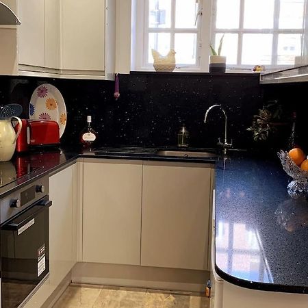 Stylish And Cosy 3 Bedroom Appartment London Eksteriør bilde