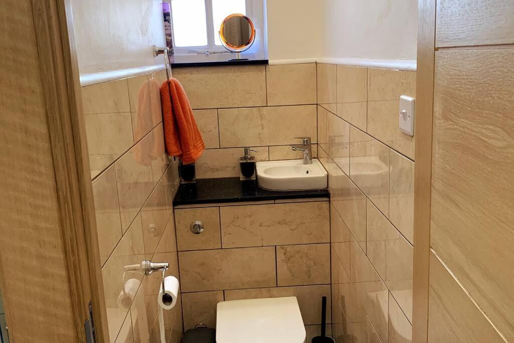 Stylish And Cosy 3 Bedroom Appartment London Eksteriør bilde