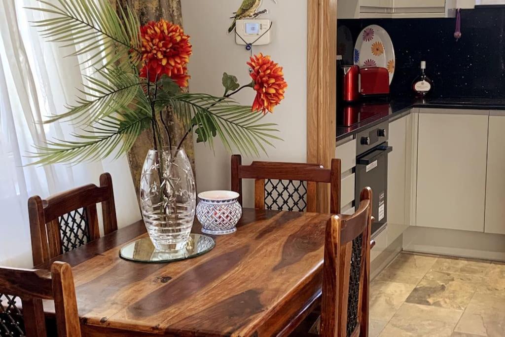 Stylish And Cosy 3 Bedroom Appartment London Eksteriør bilde